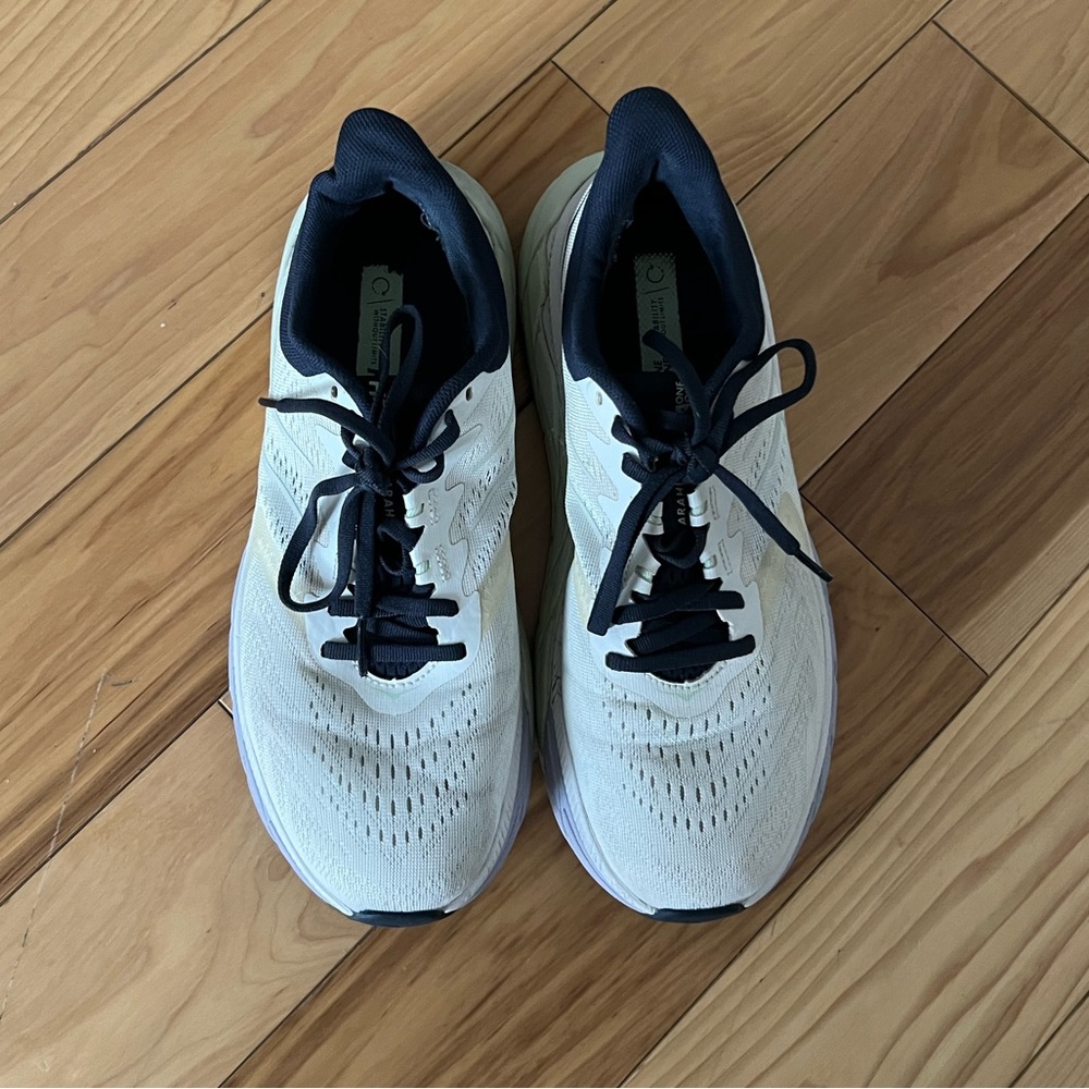 Hoka Arahi 5 - SZ 9 W